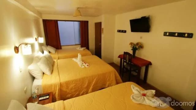 vendo hotel en aguas calientes, machupicchu, cusco - 2