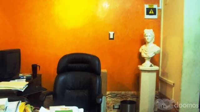 ALQUILO OFICINA ADMINISTRATIVA 52 MT2  EN LOS OLIVOS EN PRIMER PISO, ESQUINA FRENTE A  PLAYA DE ESTACIONAMIENTO - 2