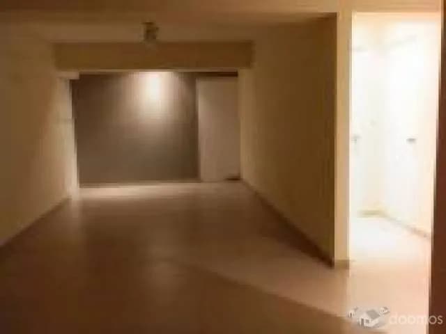 Remato Moderno  departamento con estacionamiento por Viaje Urb. Luren - 1