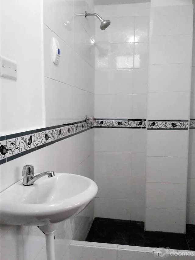 ALQUILO HABITACION CON BAÑO PROPIO - 2