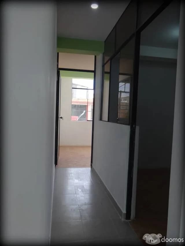 DE OCASION VENDO CASA DE DOS PISOS AL COSTADO DE ESSALUD MOYOBAMBA   SAN MARTIN - 2