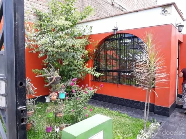 VENDO LINDA CASITA - 2