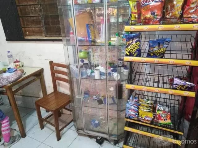 traspaso bodega negociable  alt cuadra13 av peru - 2