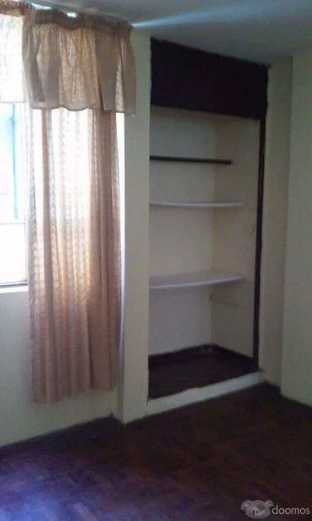 Se Alquila Habitación en Santa Catalina - 1