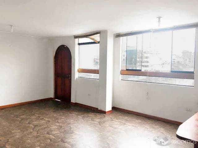 Alquiler de departamento en Santa Catalina - 1