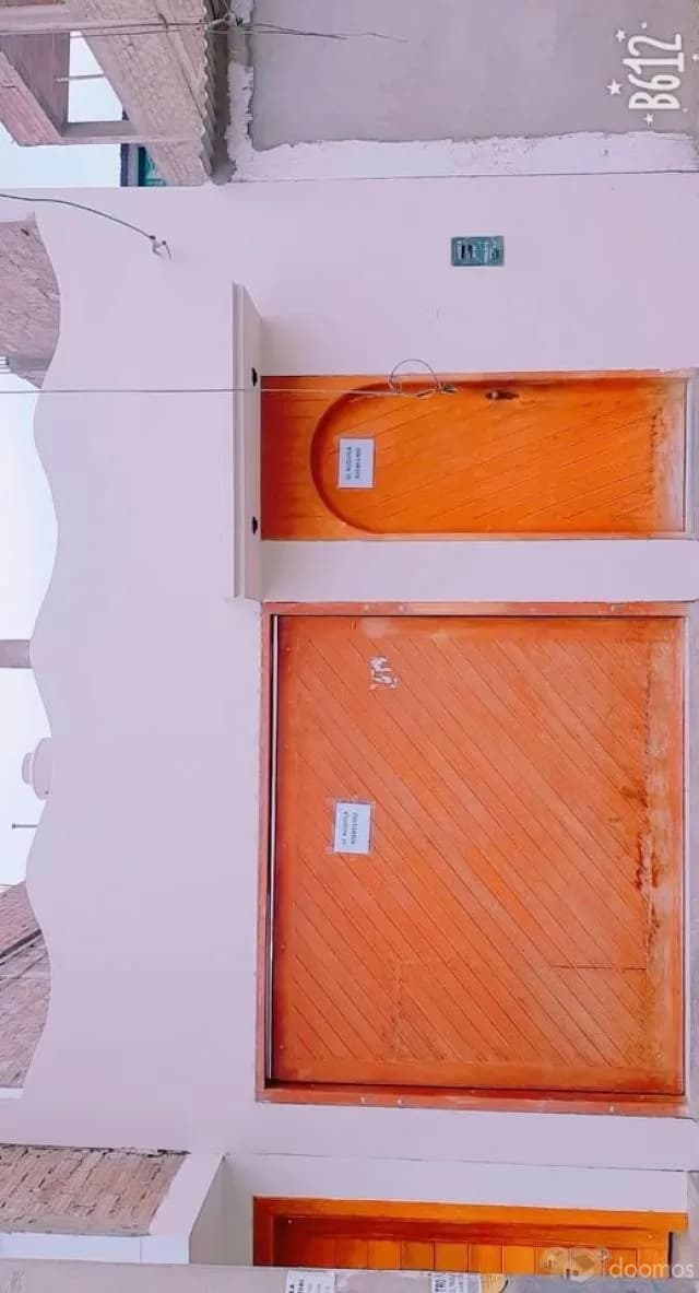 VENTA DE CASA EN GARATEA- NUEVO CHIMBOTE $100 000 - 1