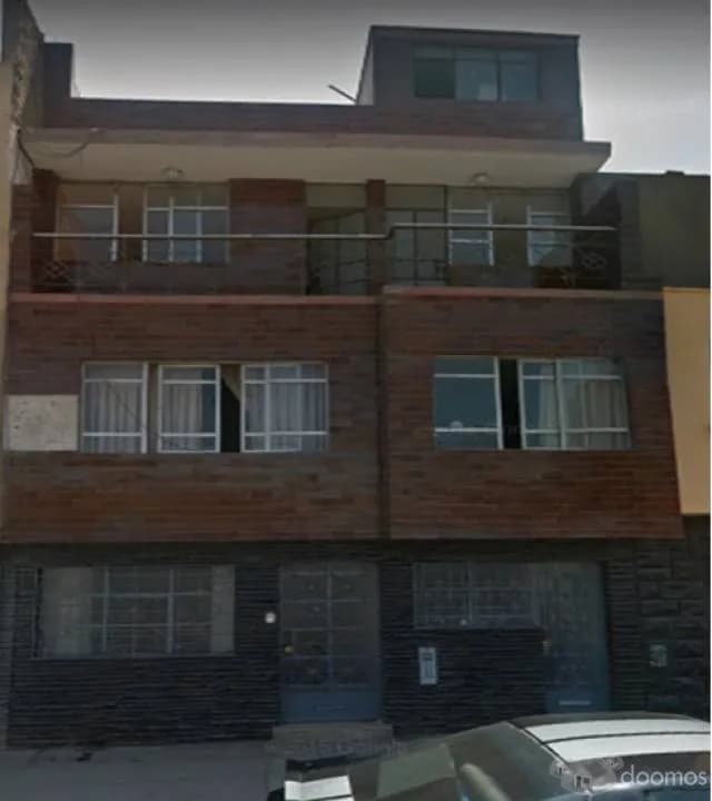 SE VENDE CASA EN LA VICTORIA - 2