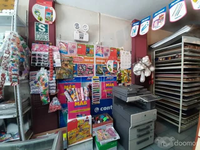 GRAN OPORTUNIDAD DE NEGOCIO¡!  TRASPASO DE LIBRERÍA - AREQUIPA - 1