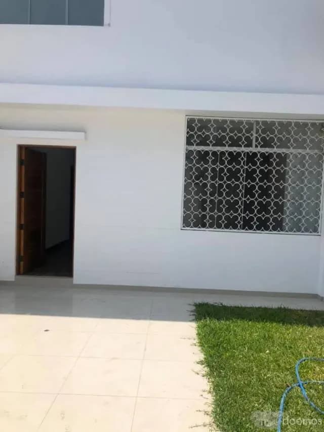 SE ALQUILA OFICINA LOCAL - 2