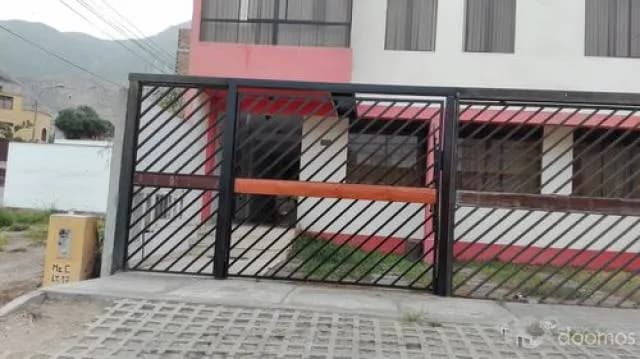 Estacionamiento en  venta en LA MOLINA - 1