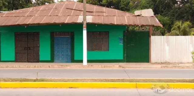 ALQUILER LOCAL COMERCIAL 150 M2 AV. YARINACOCHA - PUCALLPA - 1