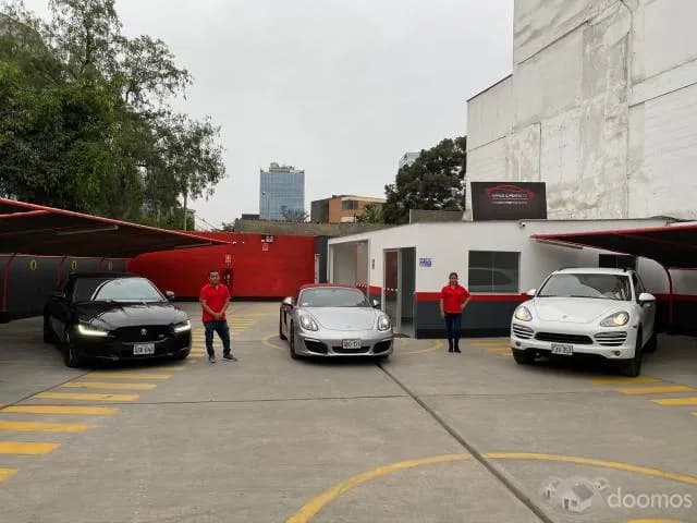 Traspaso Auto Spa Car Wash en Pleno corazon de San Isidro Ubicacion Estrategica - 1