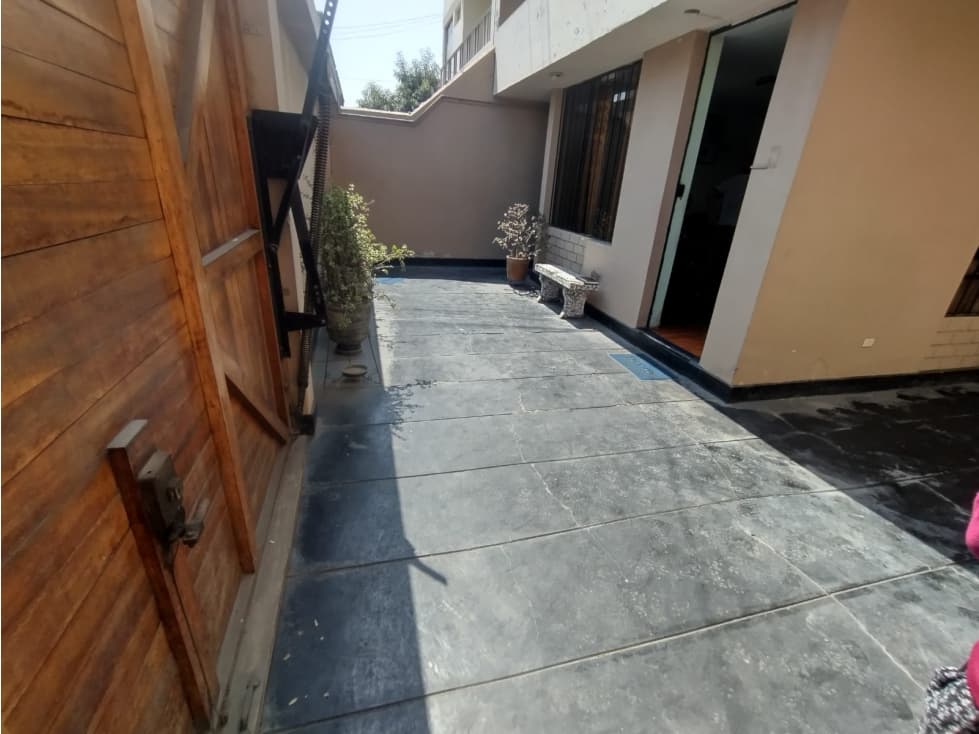 SE VENDE CASA SAN MIGUEL URB MARANGA 160 M2 - 1