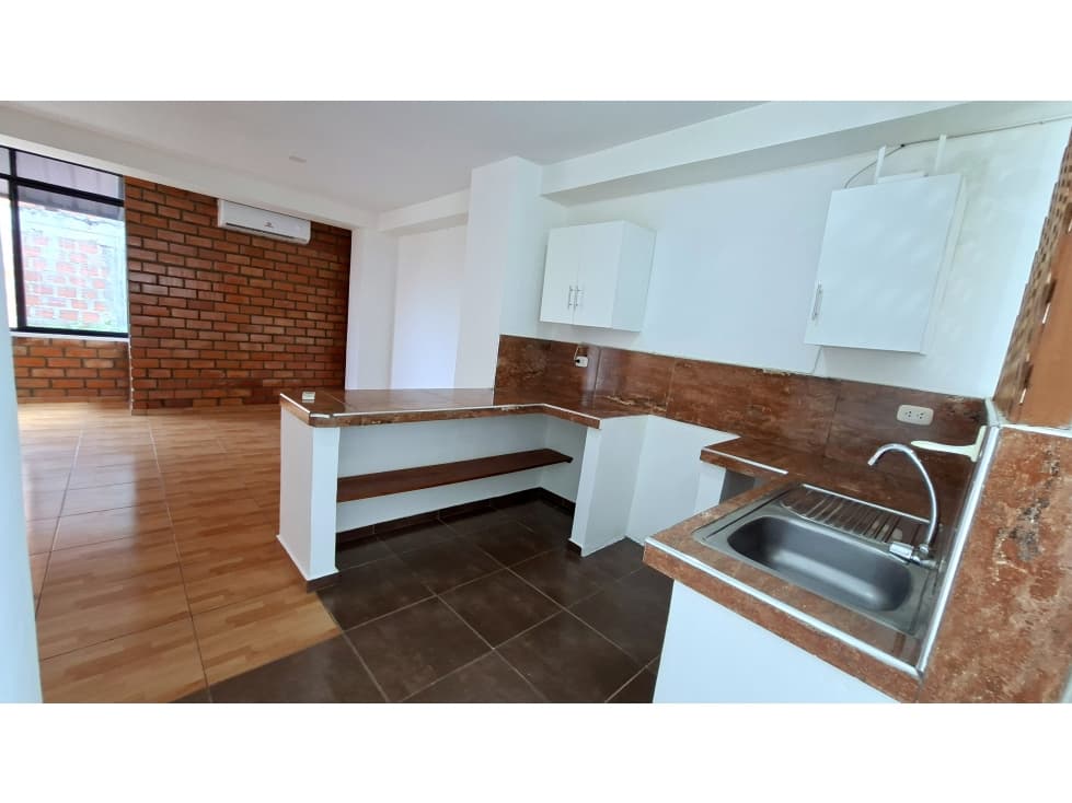 I026016 ALQUILER DEPARTAMENTO 2DO PISO- YARINACOCHA - 2