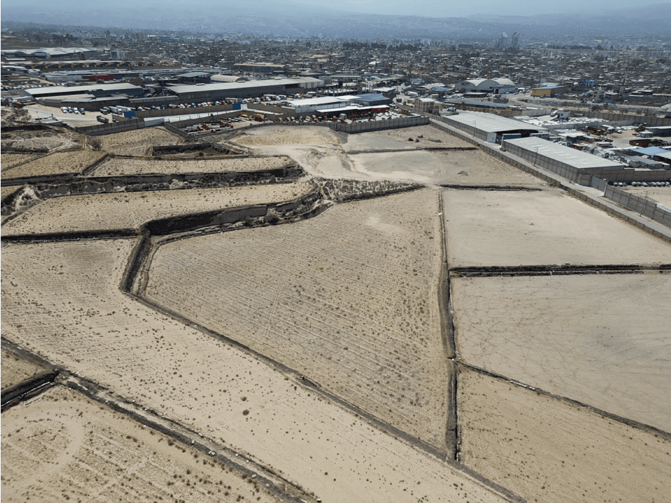 TERRENO INDUSTRIAL COMERCIAL EN VIA EVITAMIENTO - 2