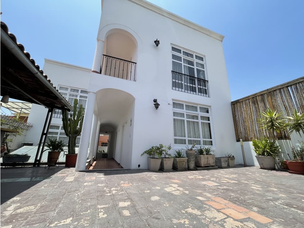 HOTEL TURISTICO EN CENTRO HISTORICO DE AREQUIPA - 1