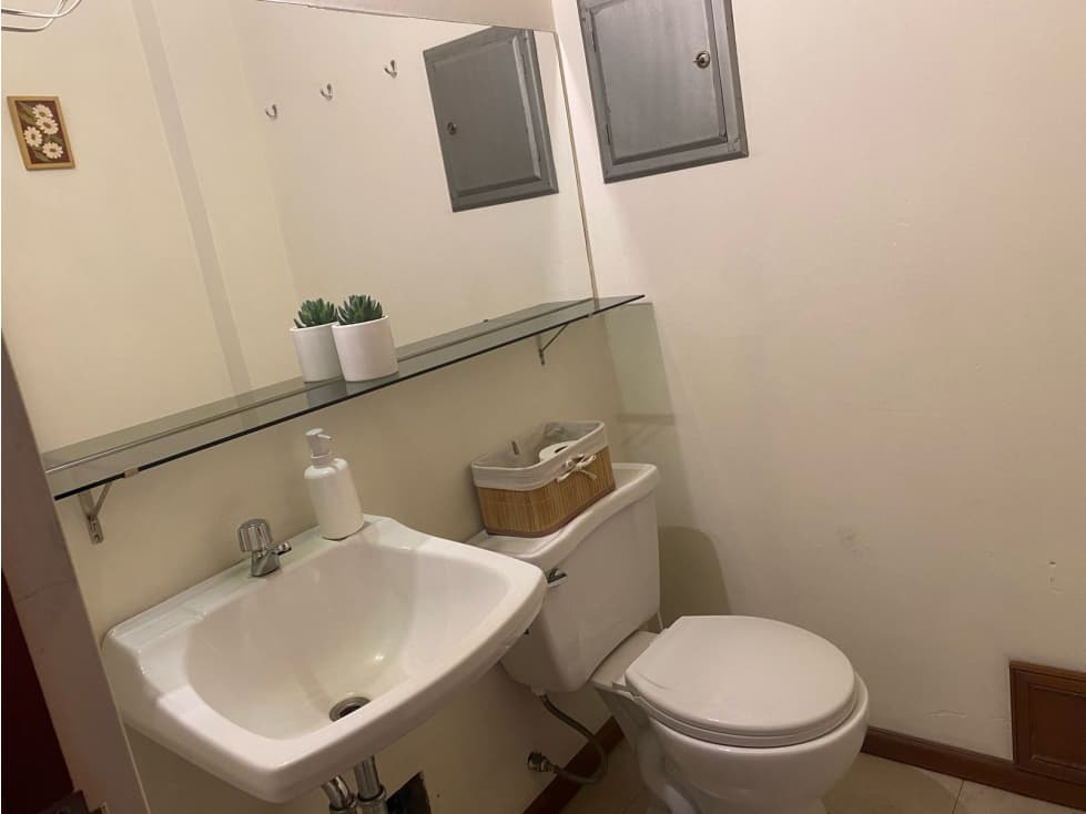 ALQUILER DE OFICINA C.C. LA GRAN VÍA - 2