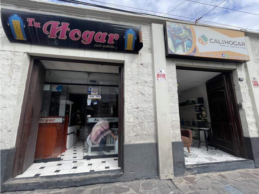 VENTA DE CASONA COMERCIAL CON CHALET EN CALLE MUÑOZ NAJAR AREQUIPA - 2