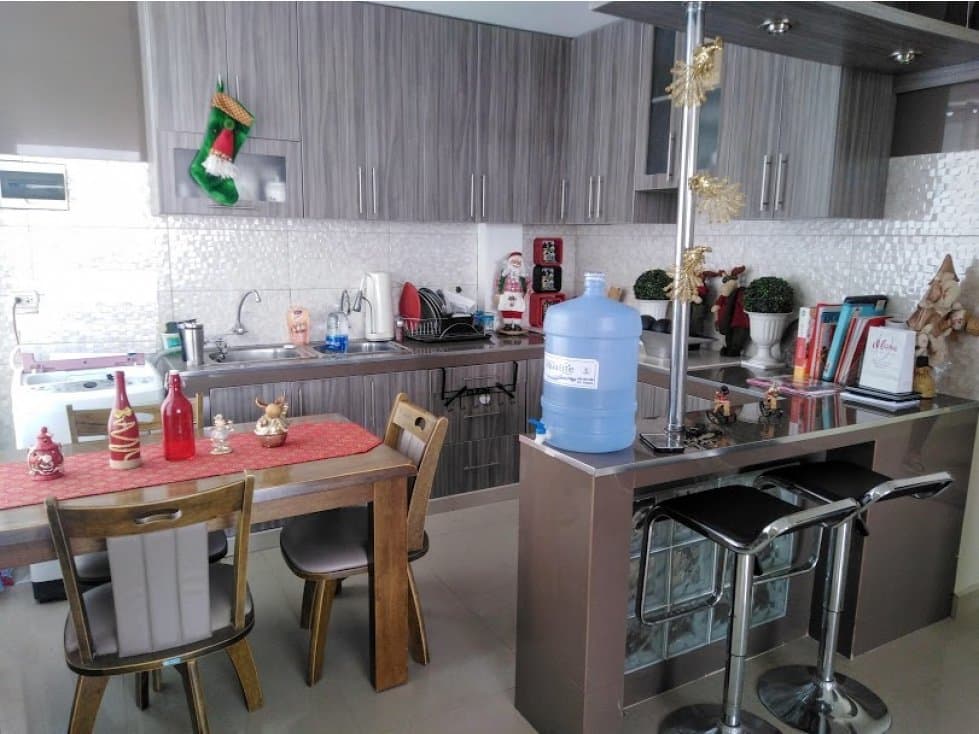 ALQUILO LINDO DEPA EN MIRAFLORES. C.C - 2