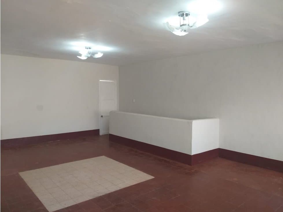 ALQUILO LOCAL PARA OFICINAS EN CENTRO PIURA - 2