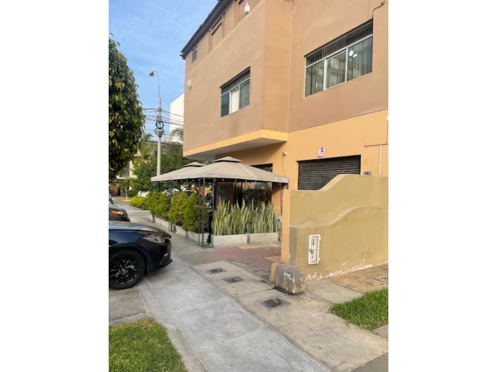 VENDO TERRENO DE 369 m2 EN LA MEJOR ZONA DE MAGDALENA - 2