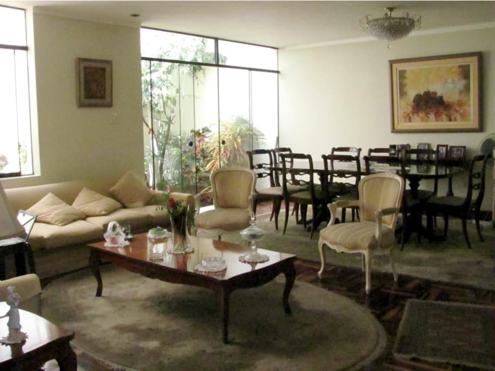 VENTA DE CASA EN CONDOMINIO CERRADO EN MAGDALENA DEL MAR - 2