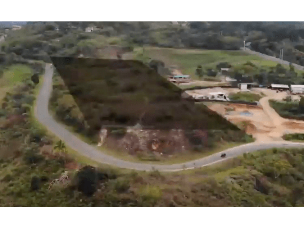 TERRENO EN LAMAS CON VISTA ESPECTACULAR - 2