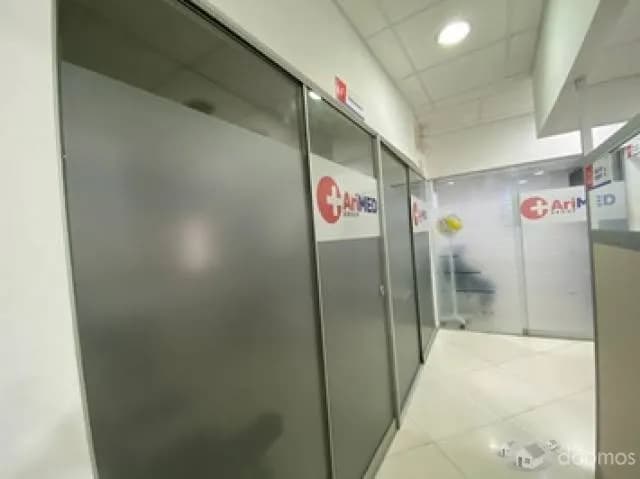 SE ALQUILA CONSULTORIO MÉDICO EN SANTIAGO DE SURCO - 2