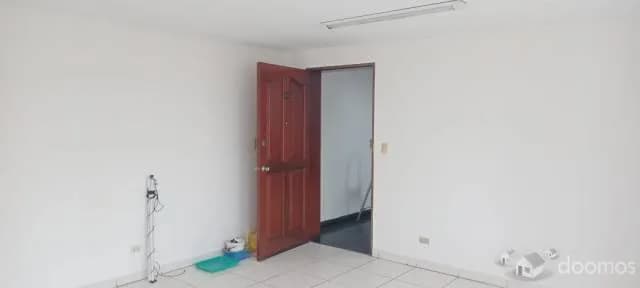 ALQUILO IMPECABLE OFICINA EN SURCO - 2