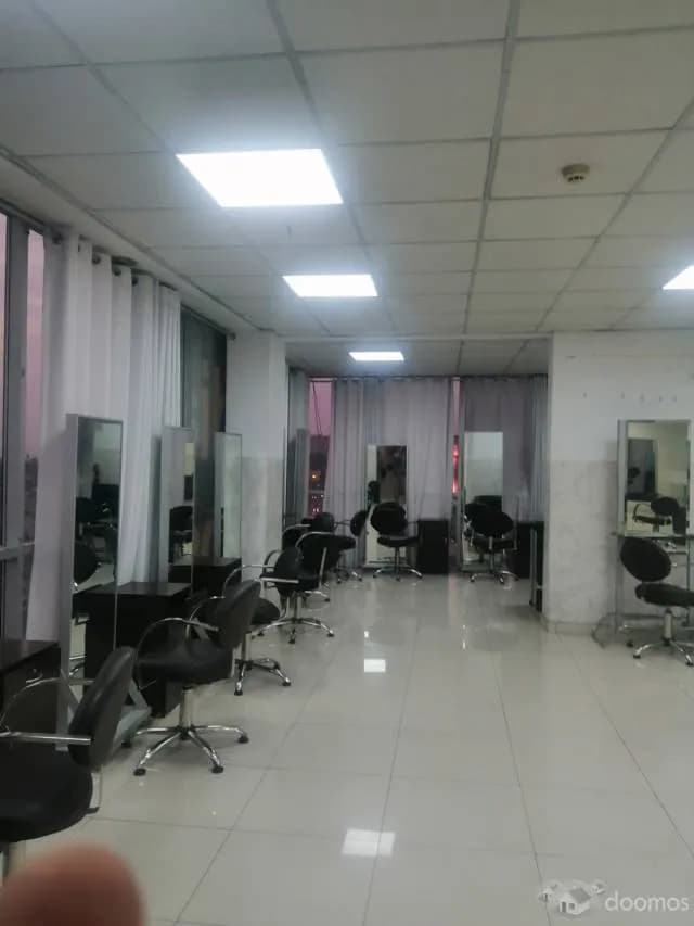 Ate vendemos edificio de 7 pisos 3 sótanos 20 estacionamientos - 2