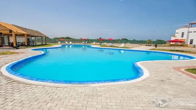 Excelente ubicación , terreno de playa , condominio privado - 2