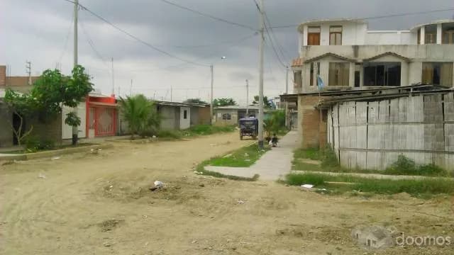 Remato x viaje al extranjero 2 terrenos. - 1