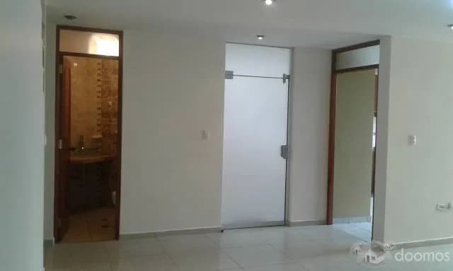 REMATO UMACOLLO DEPARTAMENTO 150 M2 $130000 1ER PISO QUINTA SANTHINO - 1