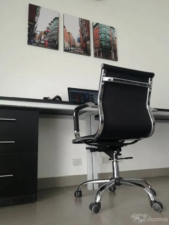 Moderna Oficina Amoblada + Servicios Incluidos - 1