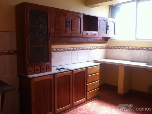 Lindo Depart. En 220 Mt2 4 Dormit 4 Baños San Ramon Chanchamayo. - 2