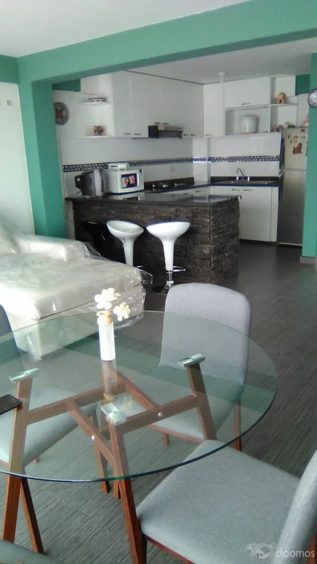 Hermoso departamendo bien iluminado-Cerro Colorado - 2