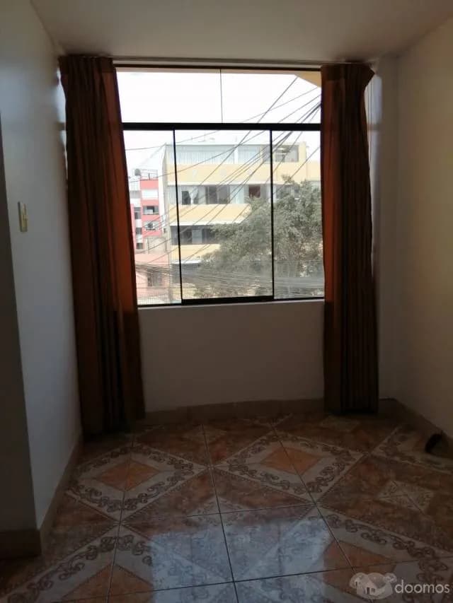 EXCELENTE AMBIENTE PARA OFICINAS DE SU EMPRESA CERCA A BANCOS SUNAT SUNARP CCCOMERCIALES - 2