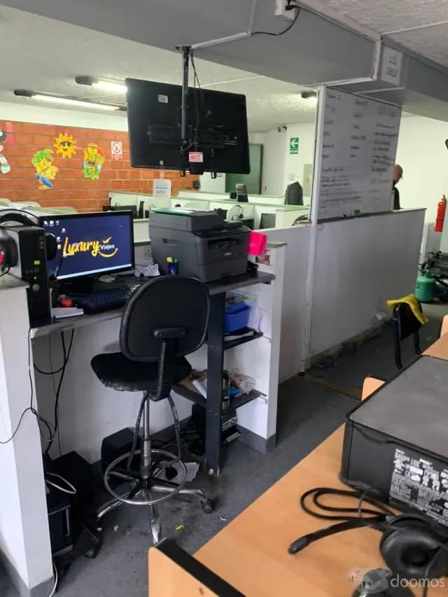 traspaso call center de 50 posiciones. Miraflores - 2