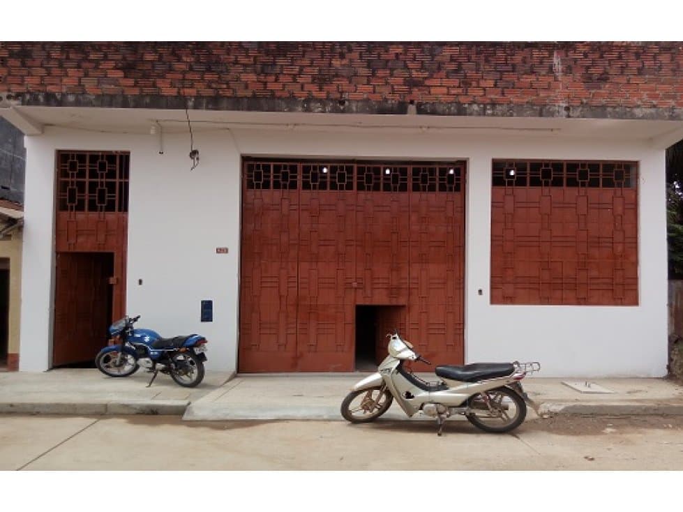 "REMATE" ALMACÉN DE 277 M2 - PUERTO DE PUCALLPA - 1