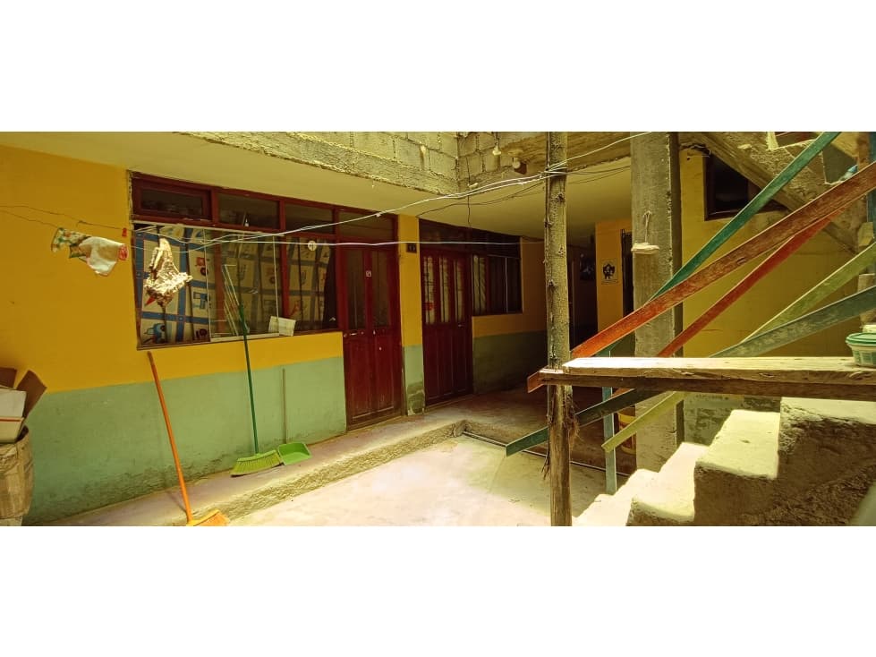 VENDO CASA LOTE 120 M2 FEDETAC SAN SEBASTIAN CUSCO - 2