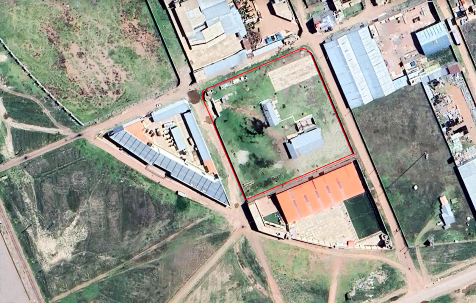 Local Industrial en Venta – 10,000 m2 - Juliaca - Puno - 2