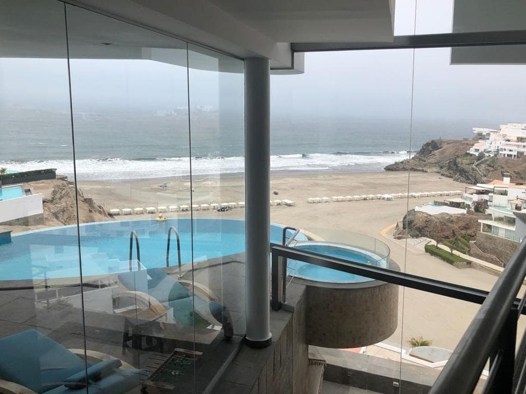 CASA CON VISTA PANORAMICA DE PLAYA MISTERIO - TOTALMENTE EQUIPADA - 1