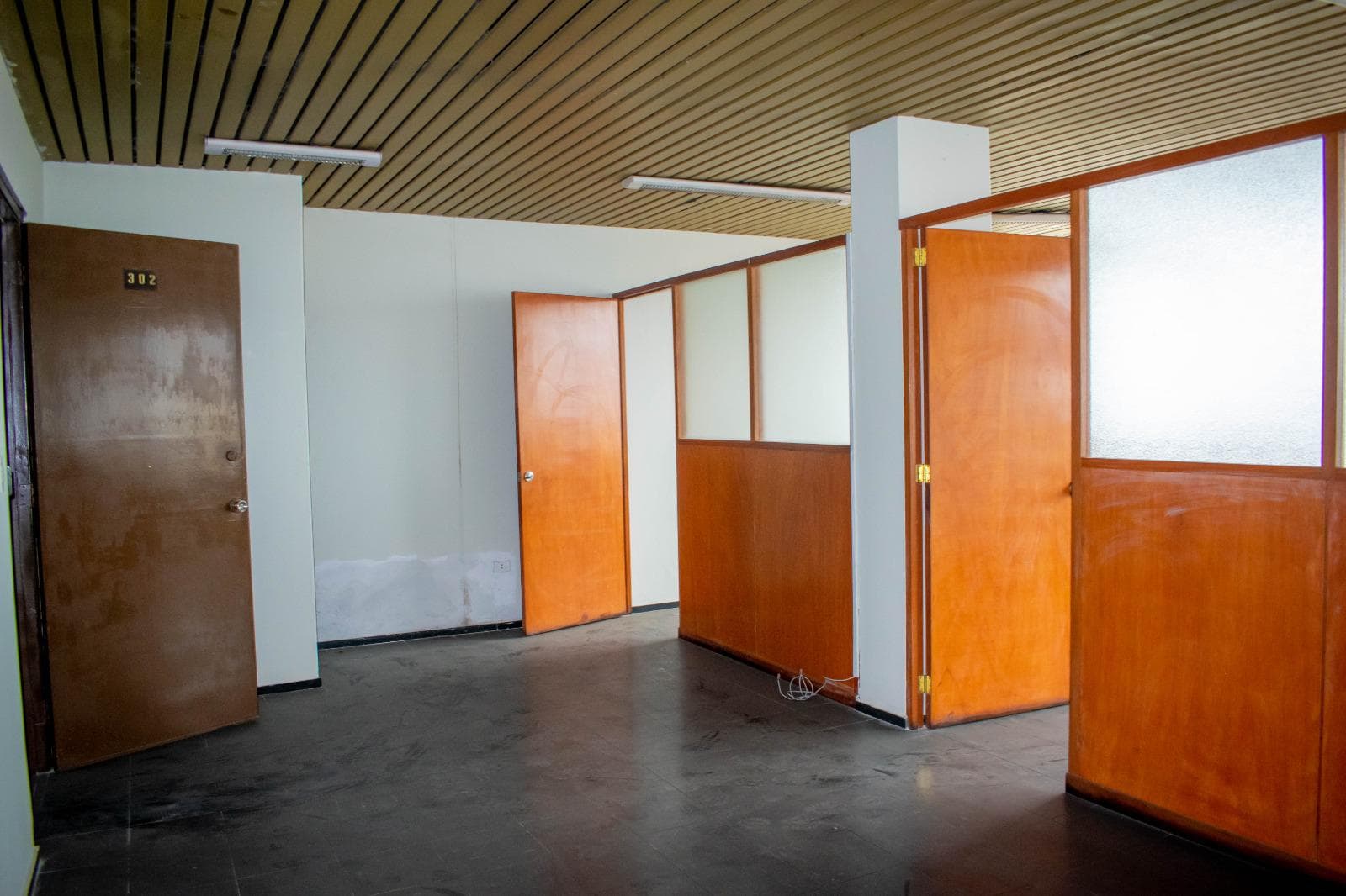 Venta De Oficinas En Exclusiva Zona Del Callao - 1