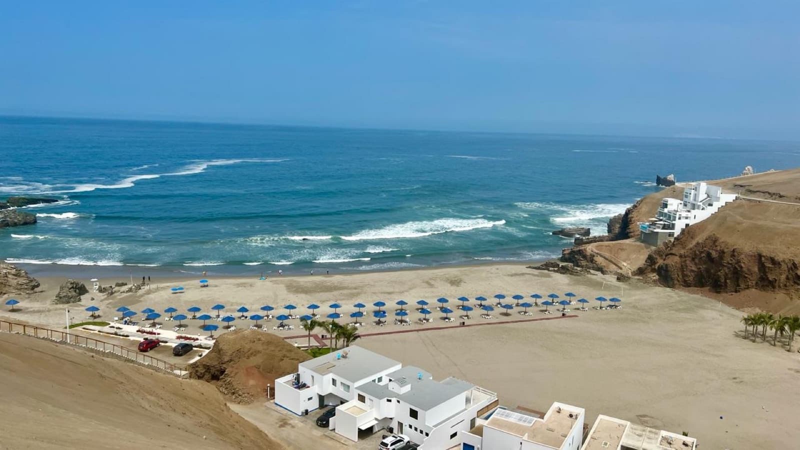 Hermosa casa con vista espectacular en Playa Palillos - 2
