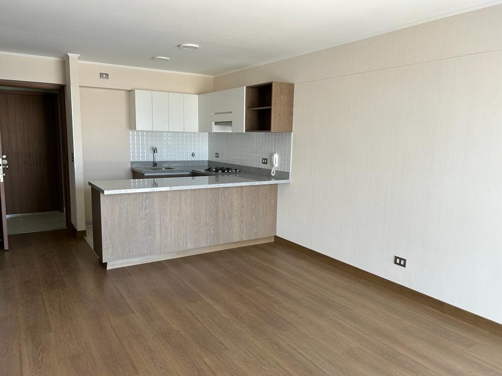 De estreno piso 11 - Flat 2 dormitorios- Centro San Isidro -Centrico - con cochera - 1