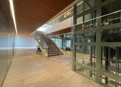 Oficina en Gris, en alquiler - 300 m2 - Miraflores - 1