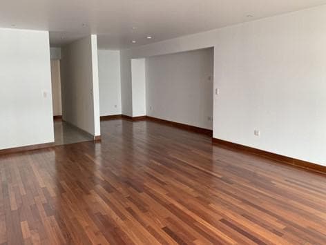 Departamento en Alquiler y Venta en San Isidro - 2