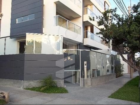 Departamento en Venta o Alquiler en Miraflores - 1