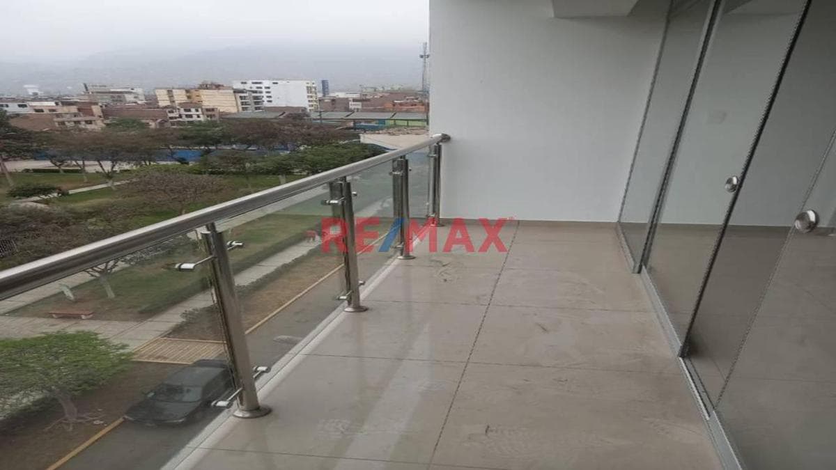 Departamento De Estreno Cerca A La Municipalidad De Los Olivos - 1