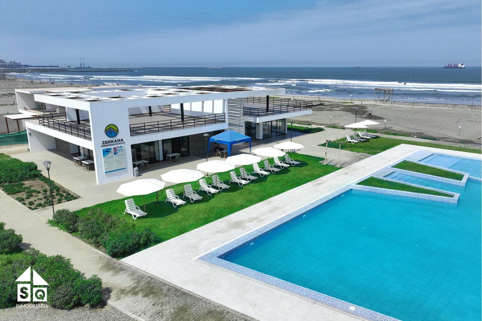 Terreno en venta en Condominio de playa Zerkana - 2